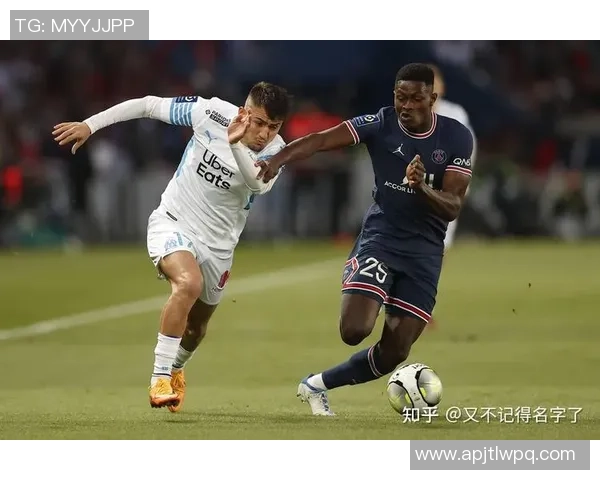 意甲激战：巴黎圣日耳曼大胜本菲卡绝杀时刻引发全场狂欢