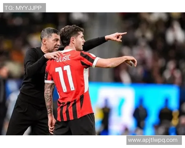 欧联杯惊现经典对决尤文图斯逆转AC米兰上演绝杀之战