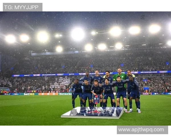 国王杯惊天冷门国米与巴萨激战成和引发全场沸腾