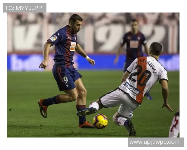 西甲精彩对决那不勒斯与莱比锡激战成平局绝杀瞬间引发全场狂欢