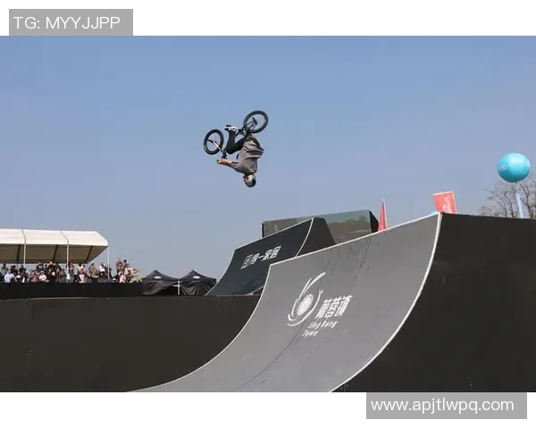 赛后复盘分析北京极限运动队与广州极限运动队的竞技状态与表现