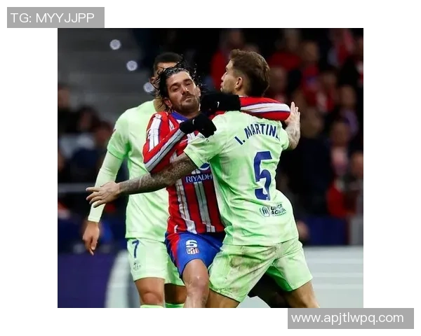 西甲焦点战那不勒斯与马竞激战成平局逆转瞬间引发全场热议