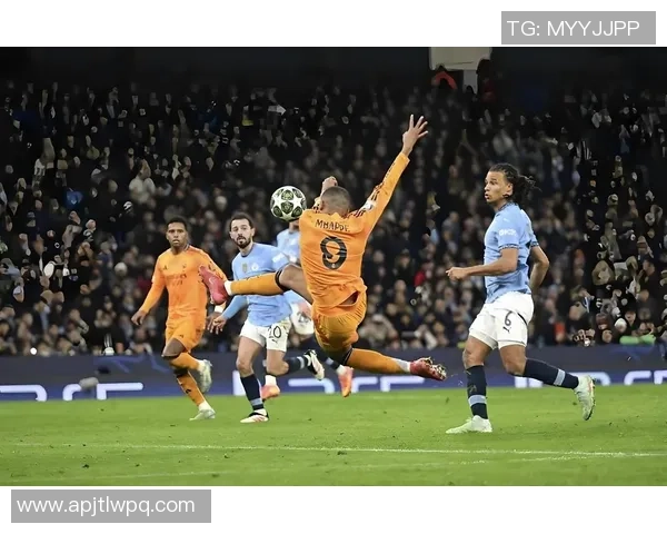 曼城与皇马友谊赛激战四三点球大战引爆全场激情瞬间