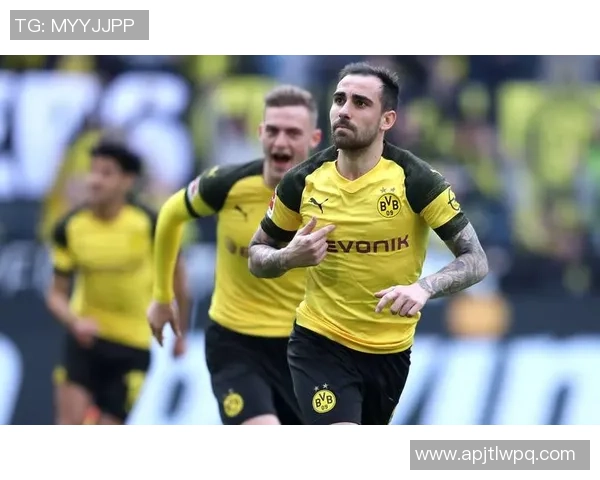 意甲焦点战曼联与多特蒙德激战成和神奇扑救引发全场热潮 意甲焦点战曼联与多特蒙德激战成和神奇扑救引发全场热潮