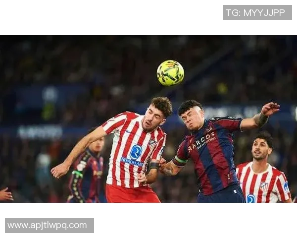 欧冠激战巴黎圣日耳曼狂胜巴萨五球大捷帽子戏法点燃全场激情 欧冠激战巴黎圣日耳曼狂胜巴萨五球大捷帽子戏法点燃全场激情