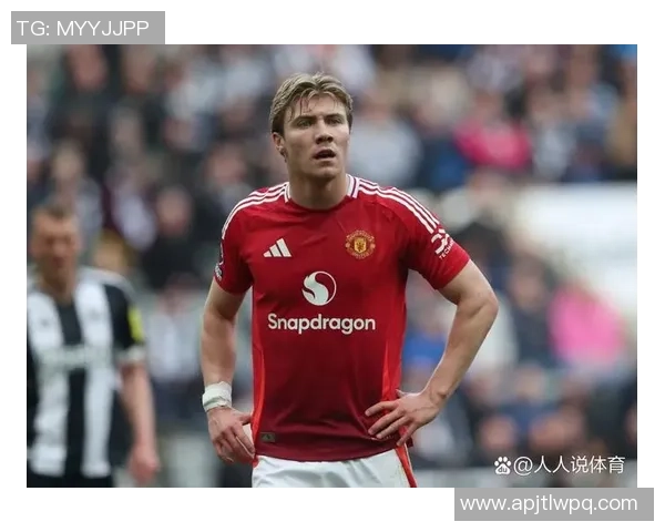 中超精彩对决里昂大胜曼联三球绝杀瞬间引发全场狂欢